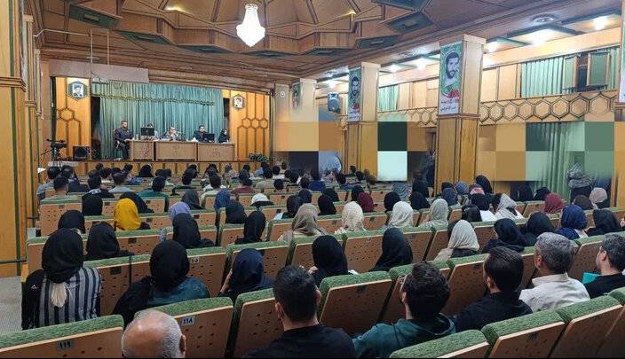 دومین دادگاه علنی رسیدگی به پرونده کثیرالشاکی موبایل موسوی برگزار شد