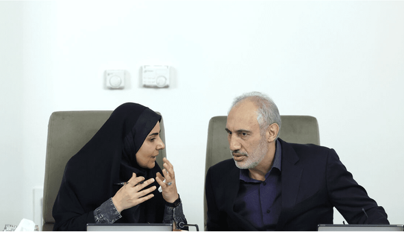 فارس مدعی شد: دولت راه تخلف بانکها را باز کرد!