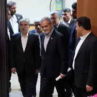 رئیس جمهور به دانشگاه تربیت مدرس رفت