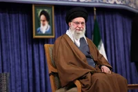 رهبر انقلاب خطاب به مدال‌آوران ورزشی و علمی: مدال‌آوری شما در این روزهای جنگ نرم، ارزش مضاعف دارد
