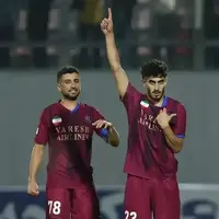 شادی گل ویژه؛ بوسه بر دست مادر