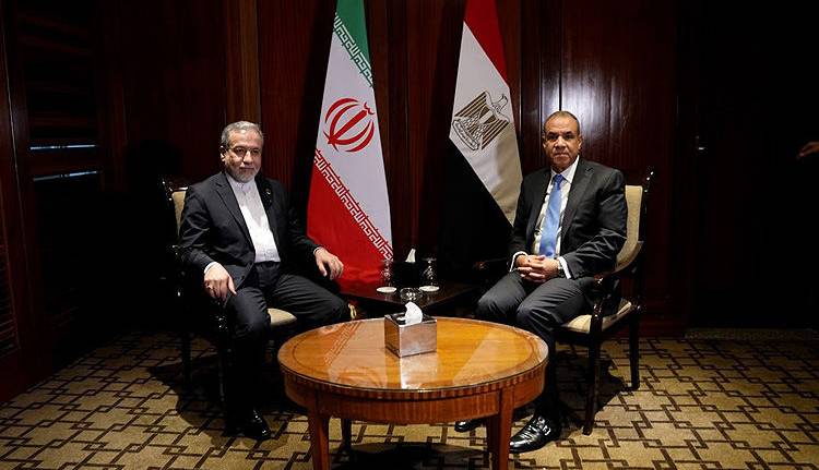 قاهره؛ پلی برای گفتوگوهای ایران و غرب؟