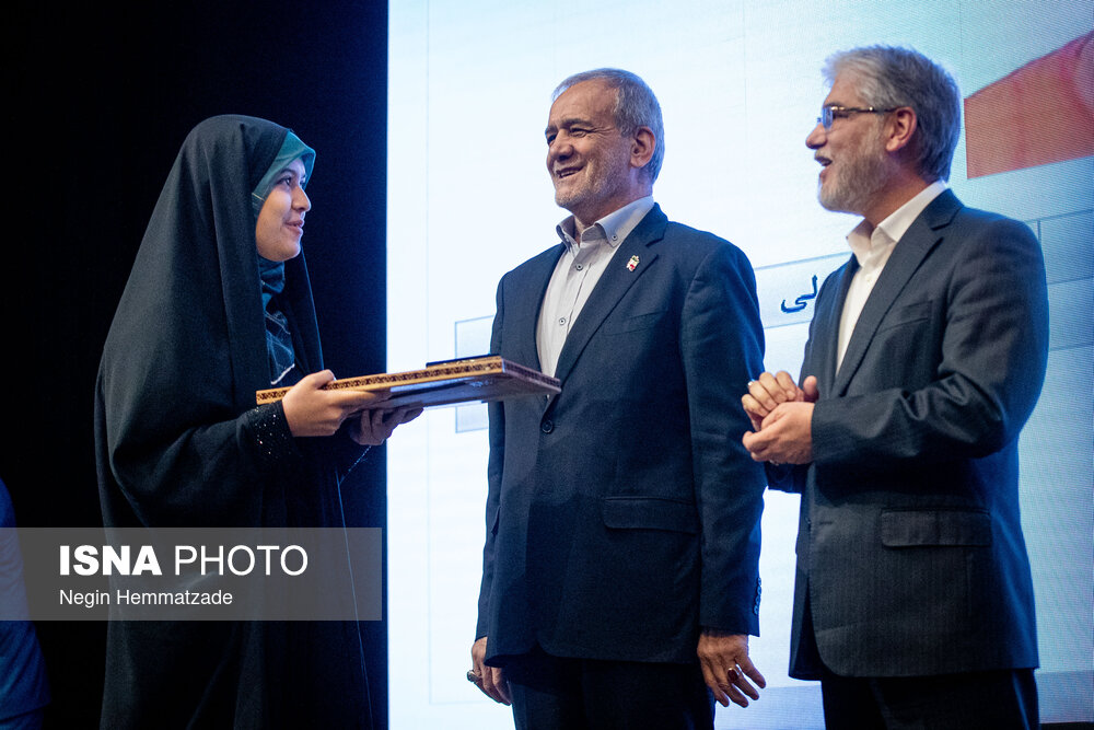 عکس/ مراسم رسمی آغاز سال تحصیلی دانشگاه‌ها با حضور رئیس جمهور