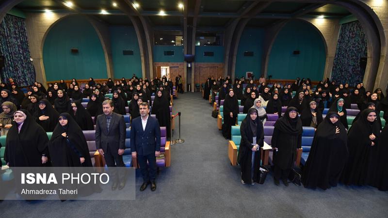 مطالبه‌گری بانوان استان اصفهان از معاون رئیس‌ جمهوری