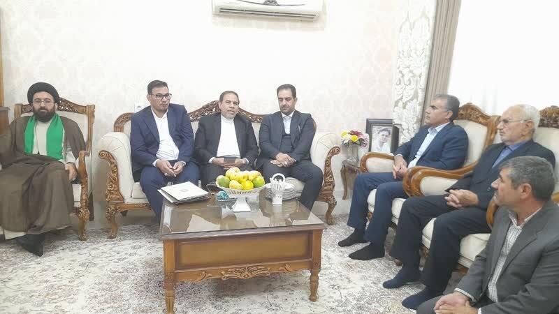 دیدار سخنگوی قوه قضاییه با خانواده شهید هستهای «داریوش رضایینژاد» در ایلام