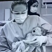 گروکشی زایمان؛ پرداخت اجباری زیرمیزی برای تولد جنین‌