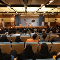 می‌خواهیم عدالت را در مقام عمل ببینیم