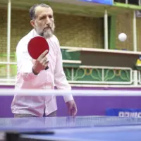 امام جمعه قزوین دست به راکت شد