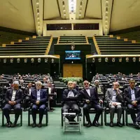مهاجرانی: کابینه چهاردهم در سال نخست بیش از 300 بار در مجلس حاضر شد