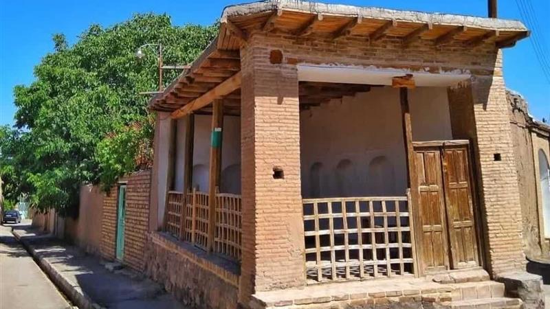 غریبخانهها، بُن مایههای فرهنگی برای مهمانوازی در راه ماندگان