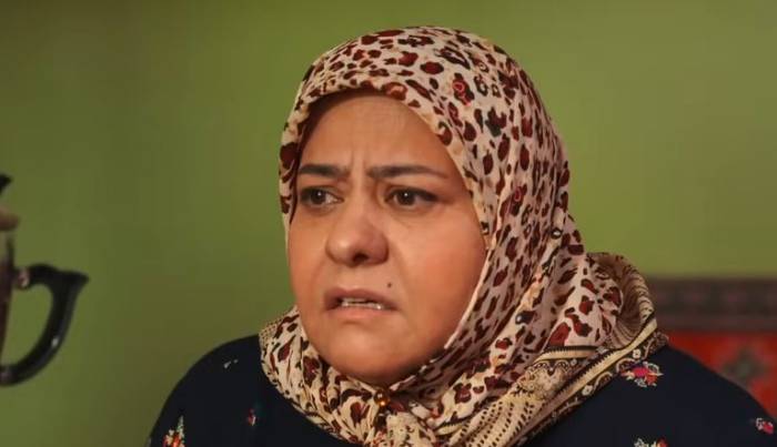 چهره ها/ رابعه اسکویی مشکی‌پوش شد
