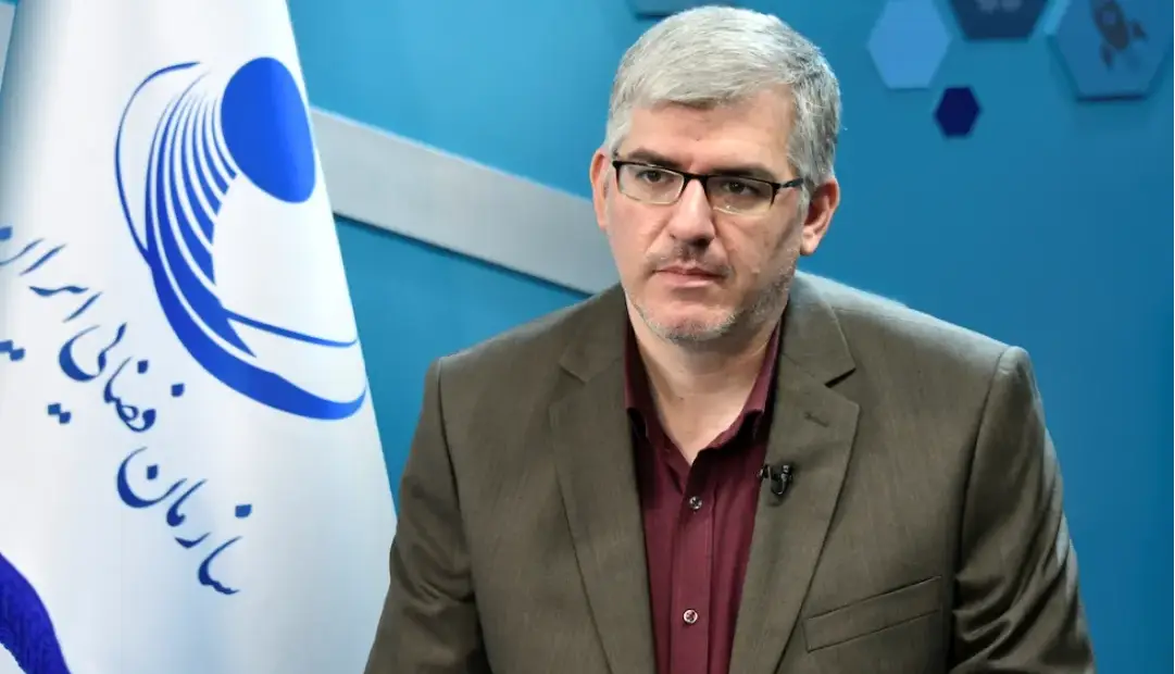 رئیس سازمان فضایی: ایران محموله تحقیقاتی برای کاوش در ماه میسازد