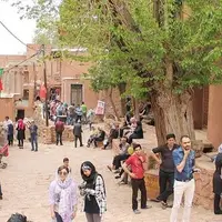 وزیر گردشگری: وام کم‌بهره برای مسافرت به مردم داده می‌شود