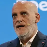 خشم رییس لالیگا از رئال به خاطر لغو بازی بارسا