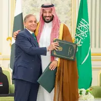 ائتلاف در سایه‌ بمب