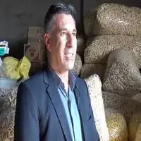 کشف ۶ تن پُفک و اسنک که با مواد صنعتی رنگ می شد!