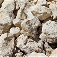 توقیف محموله سنگ سلستین غیرمجاز در دامغان