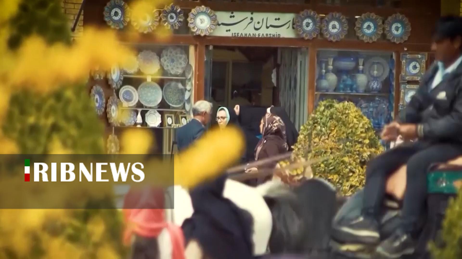 استقبال گردشگران داخلی و خارجی از نصف جهان
