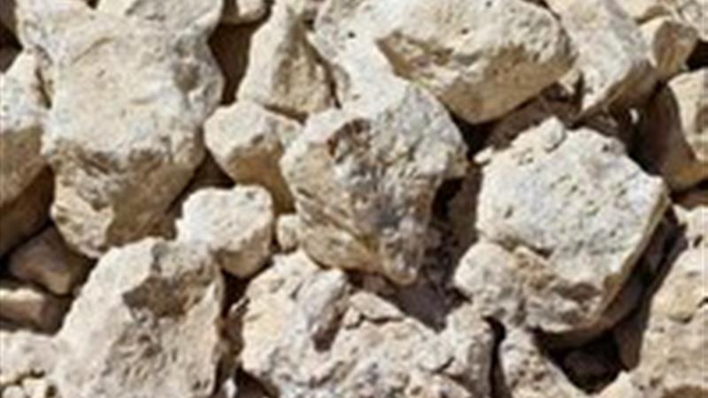 توقیف محموله سنگ سلستین غیرمجاز در دامغان