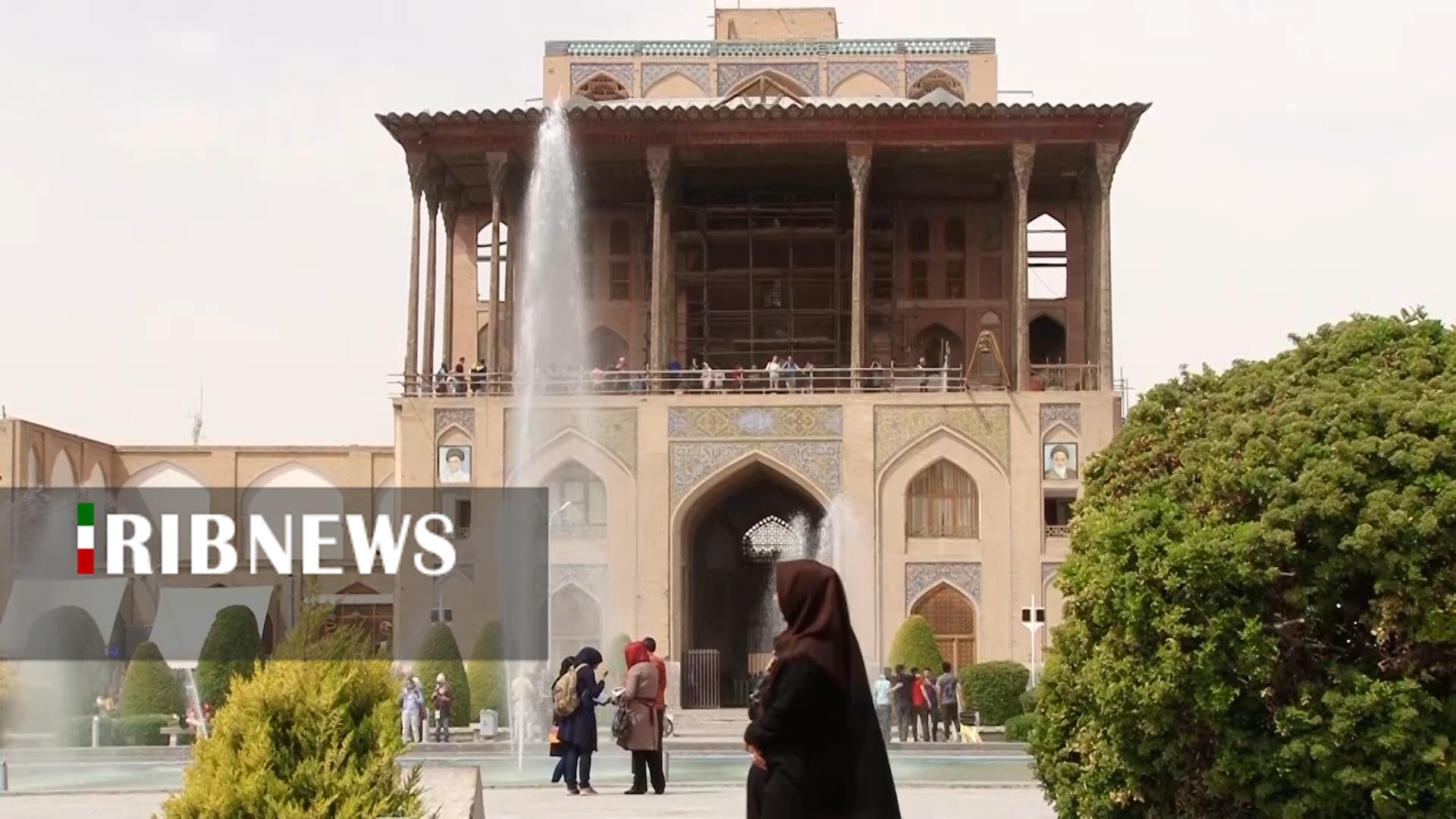 استقبال گردشگران داخلی و خارجی از نصف جهان