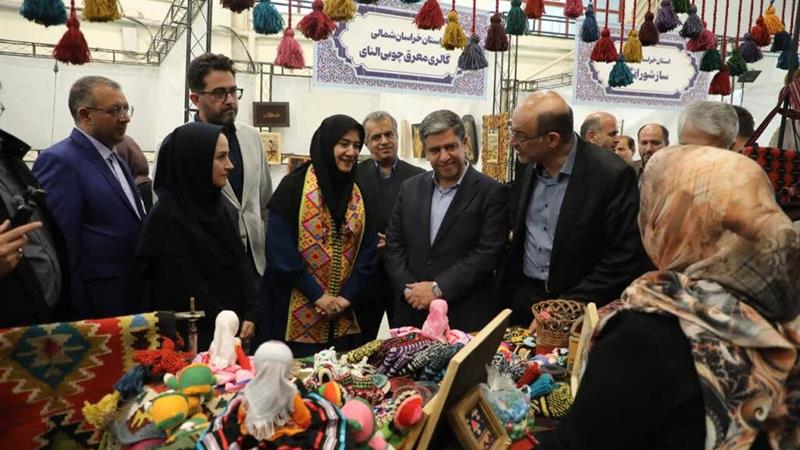 استاندار اردبیل: بستر عرضه صنایع دستی در استان ایجاد میشود