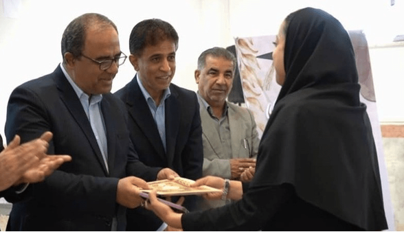 ۶۰ دانشآموز دختر برتر بوشهر تجلیل شدند
