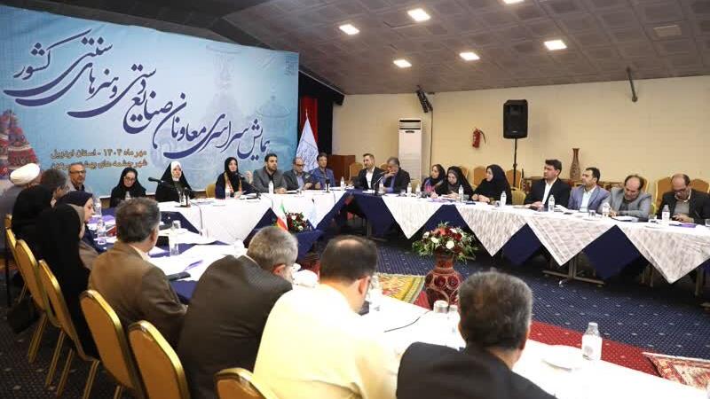 مردمیسازی صنایعدستی در دستور کار است/ همگرایی، همافزایی و همکنشی در رابطه با صنایعدستی اتفاق میافتد