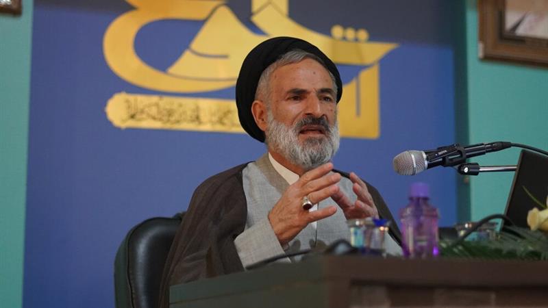 دولت اسلامی باید در کنار مردم و با مشارکت آنان فعالیت کند