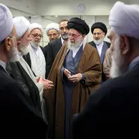 رهبر انقلاب: تعبیر امروزی «جمهوری اسلامی» همان حکومت مدنظر میرزای نائینی است