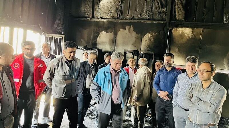 آتش سوزری در گاوداری فاروج ۳۰۰ میلیارد ریال خسارت به جا گذاشت