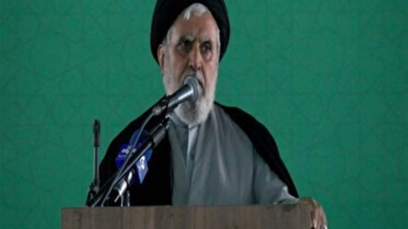 پرچم ایران با وجود جوانانمان بالاست