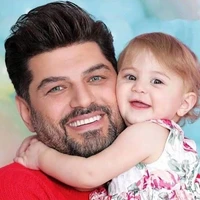 تصویری از نادر سریال آوای باران در جشن تولد دخترش