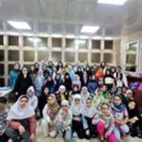 جشنواره شنا ویژه دختران نونهال قم