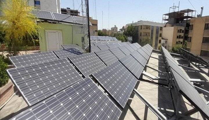 متقاضیان نیروگاه پشت‌بامی، وام ۱۵۰ میلیون تومانی می‌گیرند