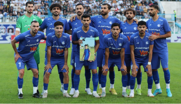بازیکنان استقلال خوزستان تمرین را تعطیل کردند