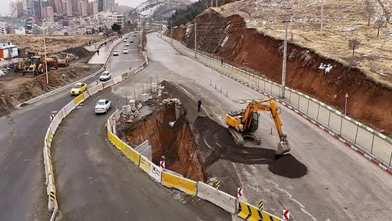پروژه زیرگذر تکیه و چمن سنندج در آستانه افتتاح/انتظار ترافیکی مردم پایان می یابد