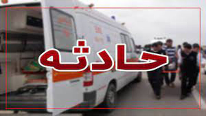 هفت مصدوم در برخورد کامیون با سواری در محور رابر به بافت