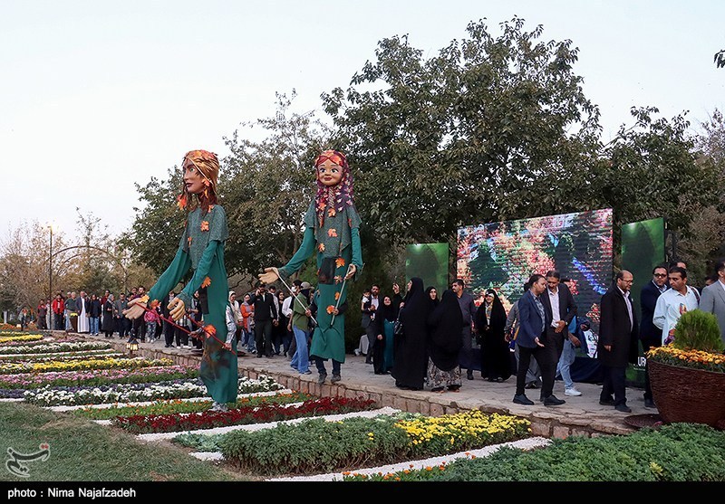 چهارمین جشنواره طعم و رنگ پاییز در باغ مشهد