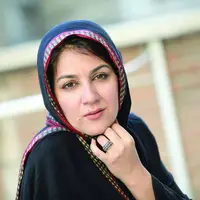 ستاره اسکندری: تلاش میکنیم زنده بمانیم و ادامه بدهیم