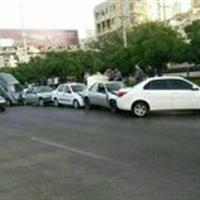 تصادف زنجیرهای پنج خودرو در بلوار دانشجو یزد