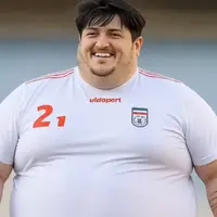اگه مهاجم تیم ملی 150 کیلویی بود! 