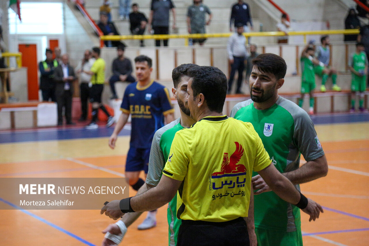 لیگ برتر فوتسال؛ جوادالائمه شهرکرد و پالایش نفت اصفهان
