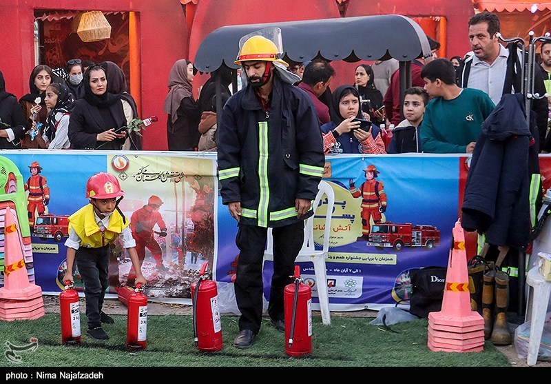 چهارمین جشنواره طعم و رنگ پاییز در باغ مشهد