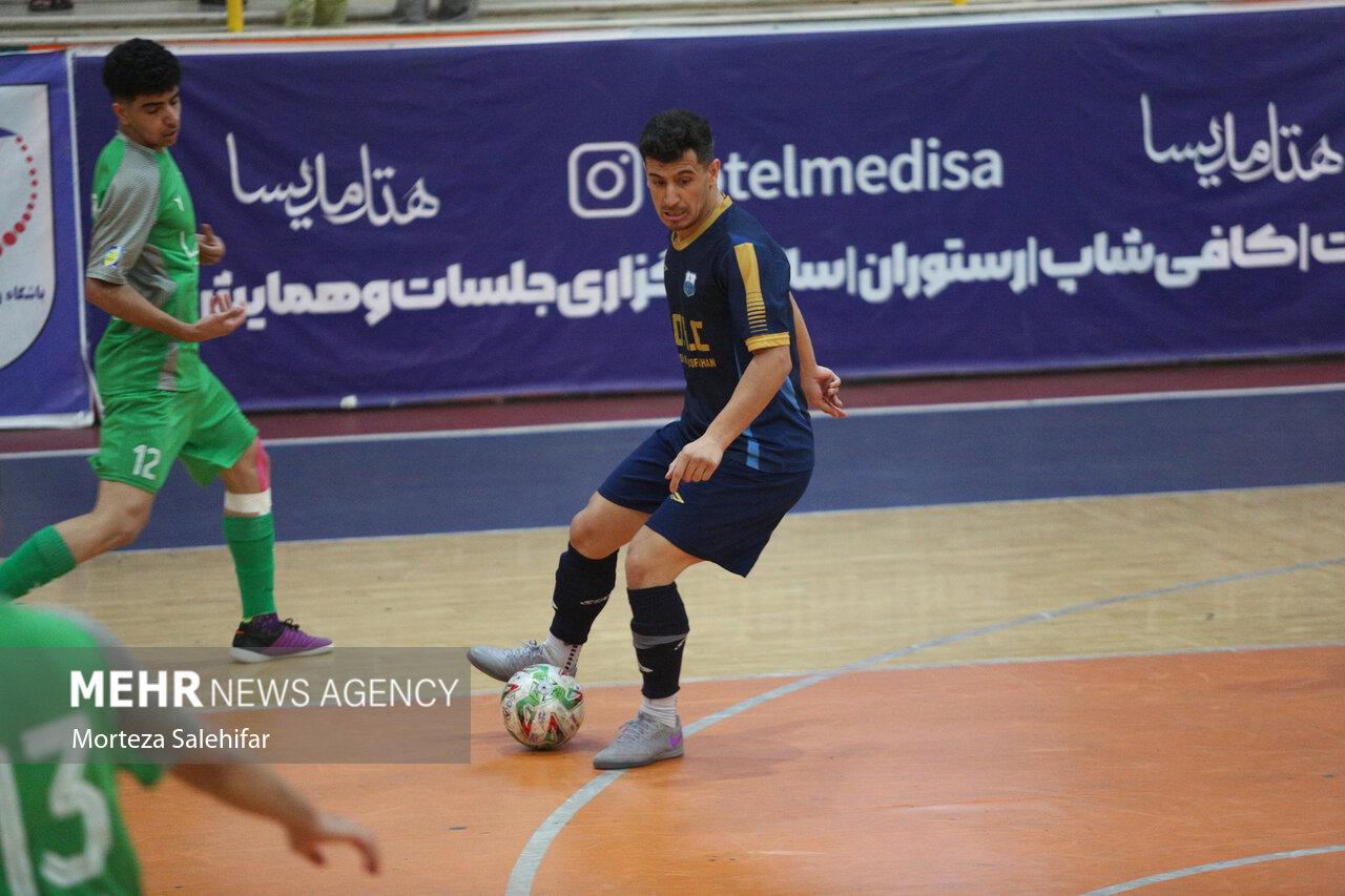 لیگ برتر فوتسال؛ جوادالائمه شهرکرد و پالایش نفت اصفهان