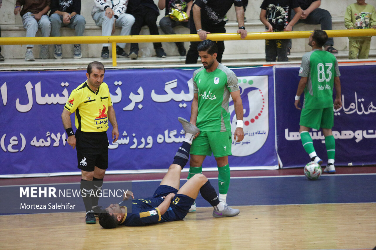 لیگ برتر فوتسال؛ جوادالائمه شهرکرد و پالایش نفت اصفهان