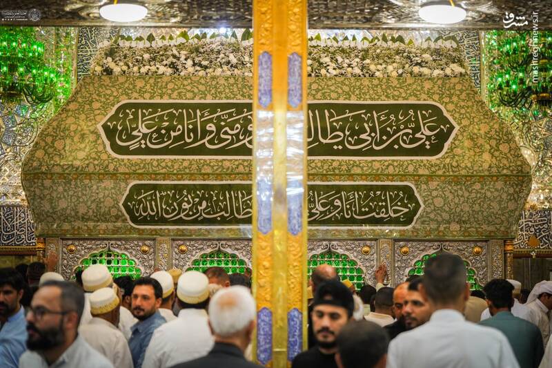عکس/ گل‌آرایی ضریح امیرالمومنین برای ولادت عقیله بنی هاشم