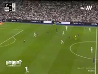 توپ ربایی امباپه و در ادامه ضربه فنی وینیسیوس که توپ توسط شزنی دفع شد