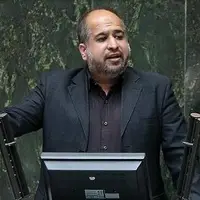 ادعای خضریان درباره مقام دولت؛ چگونه در مجموعه پتروشیمی با حقوق ۱۵۰ تا ۲۰۰ میلیون تومان استخدام شد؟