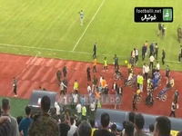 عکس گرفتن یک هوادار زرنگ استقلال با یاسر آسانی