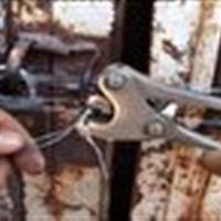 اجرای طرح پاکسازی جاده شاهرود - میامی از نخاله های ساختمانی